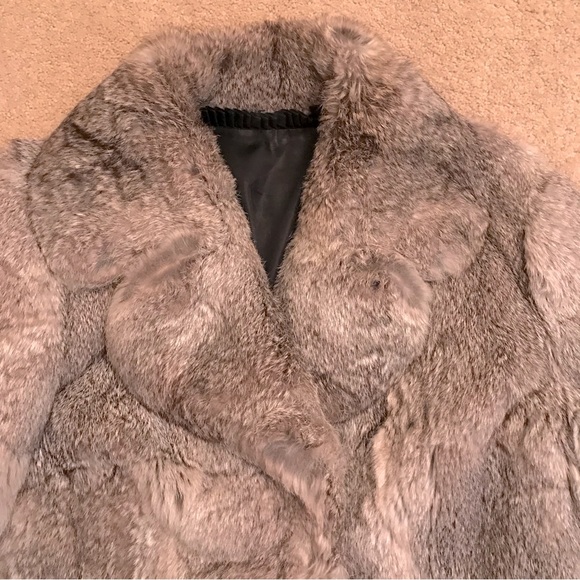 Womens Fur Coat Jacket Size 46 Medium Grey Rabbit Pockets Hook Closure Flaw - Picture 2 of 16